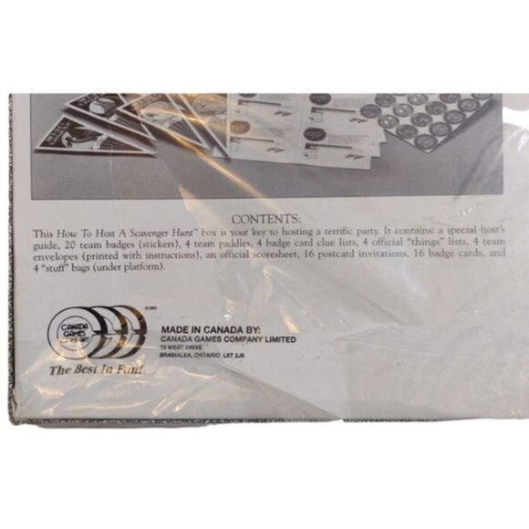 How to Host a Scavenger Hunt Family game - Animal Safari Traveler New Sealed - Picture 4 of 8